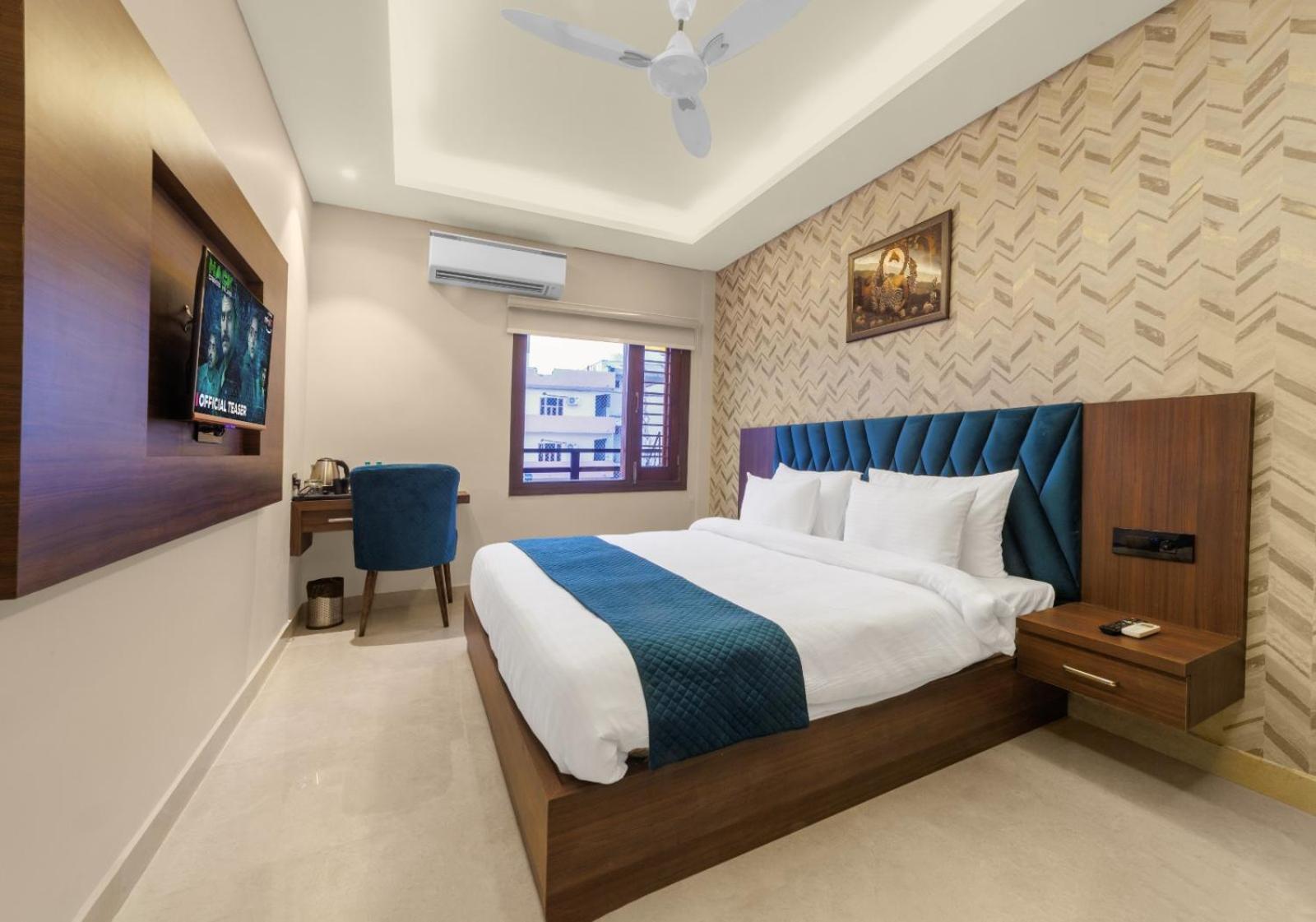 Hotel Golden Peacock 하리드와르 외부 사진